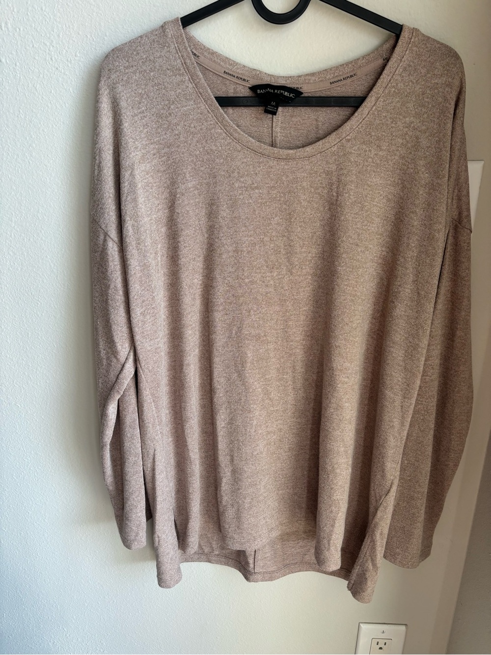 Banana Republic Women's Dusty Taupe Scoop Neck long sleeve blouse, medium size